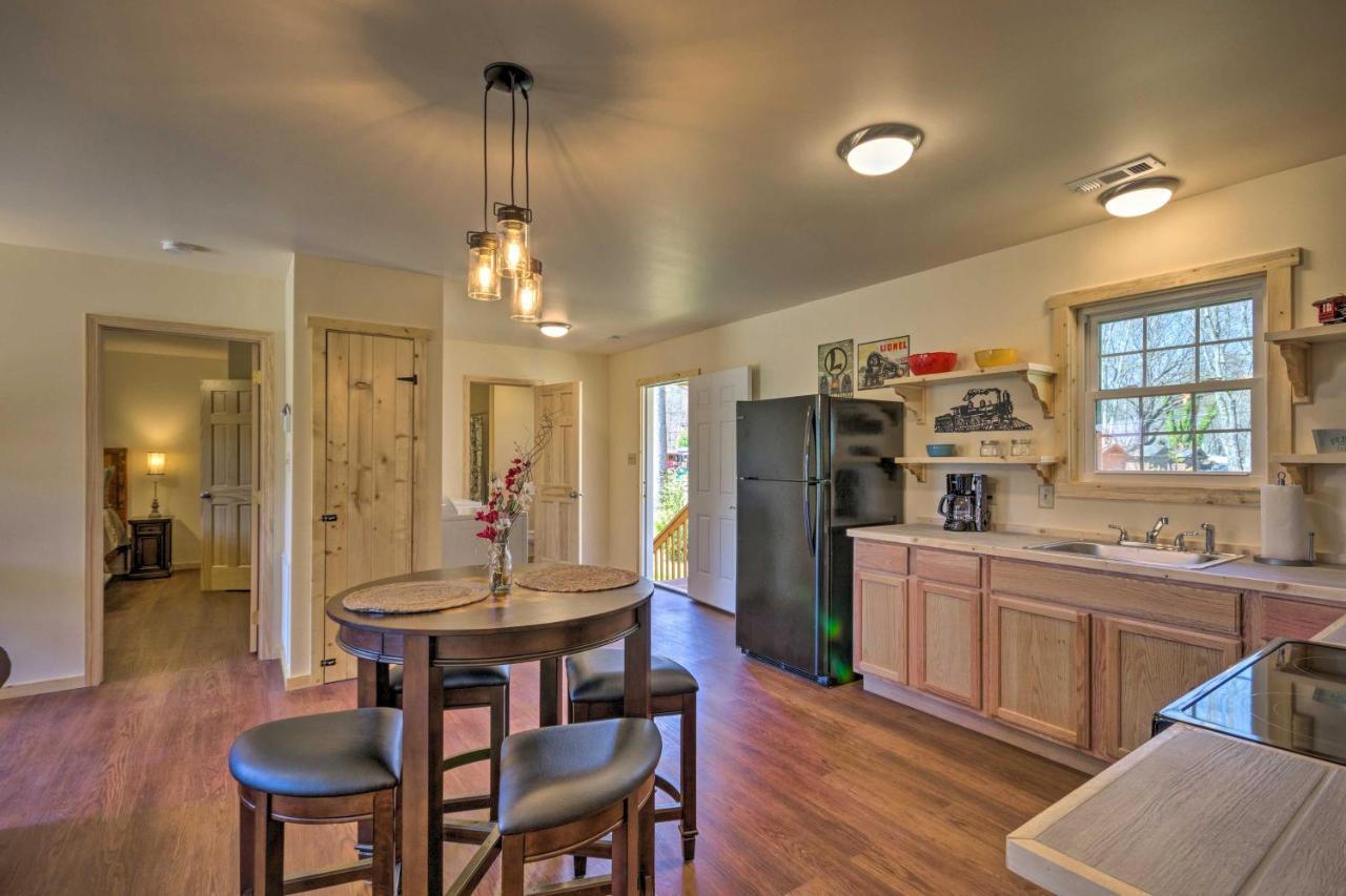 Cozy Bryson City Cabin 5 Miles To Downtown! Bagian luar foto