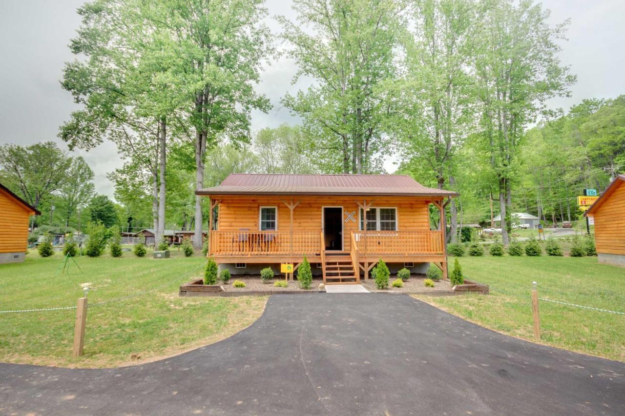 Cozy Bryson City Cabin 5 Miles To Downtown! Bagian luar foto
