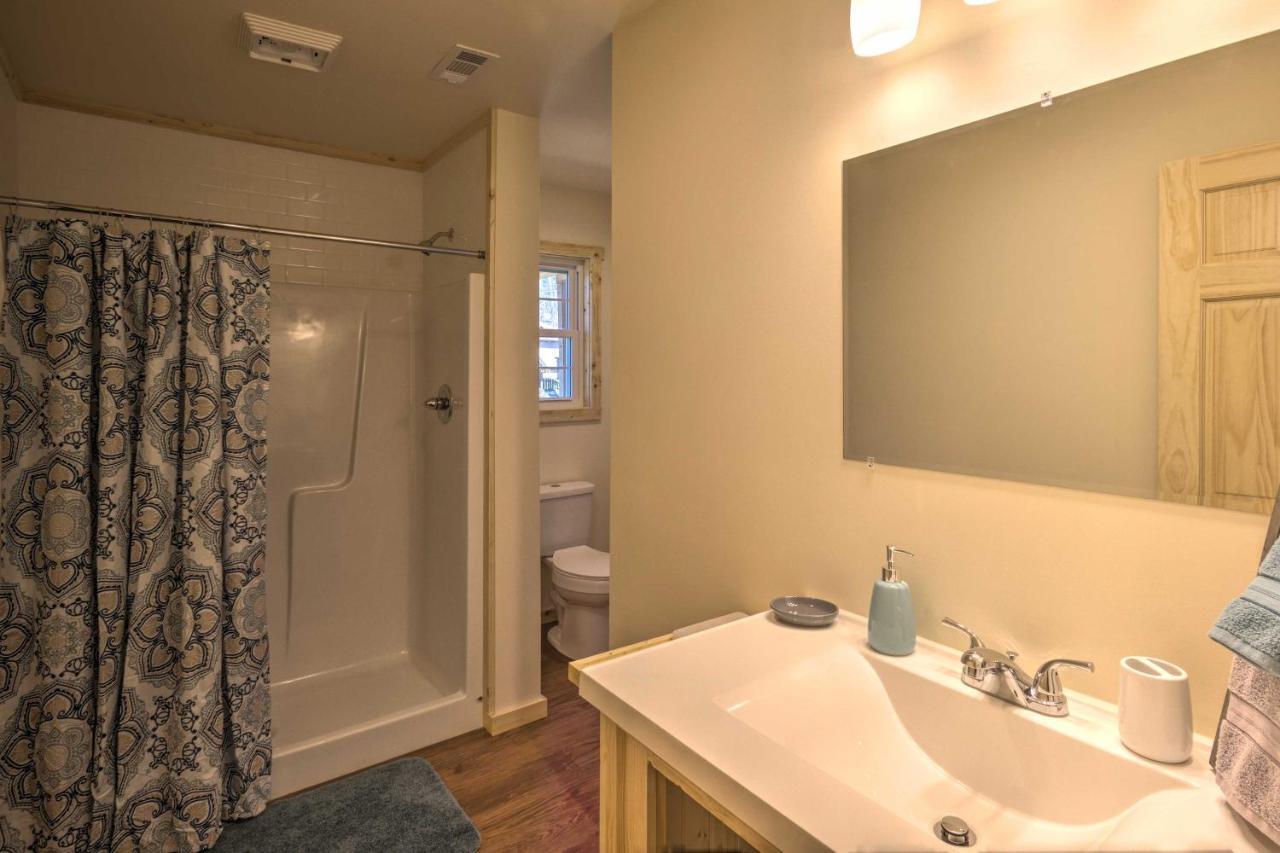 Cozy Bryson City Cabin 5 Miles To Downtown! Bagian luar foto